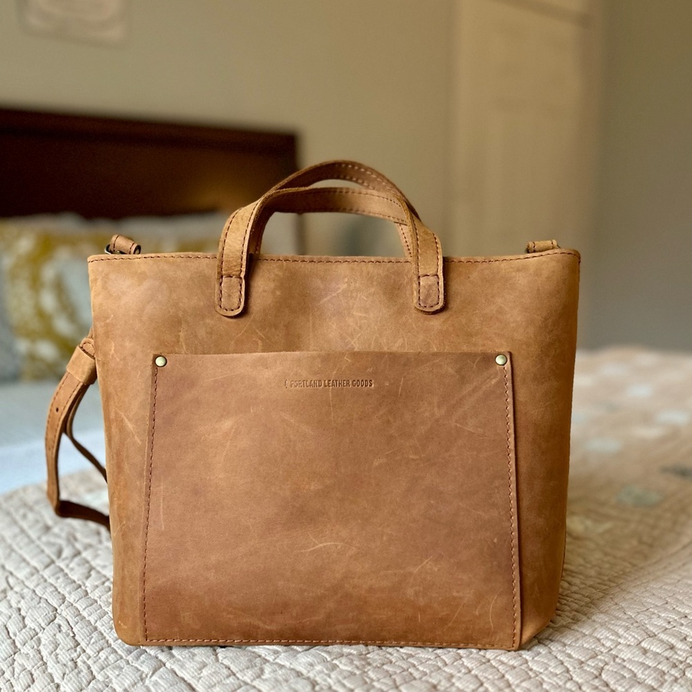 Portland Leather Goods Medium Tote Crossbody in 🧡Dakota🤎